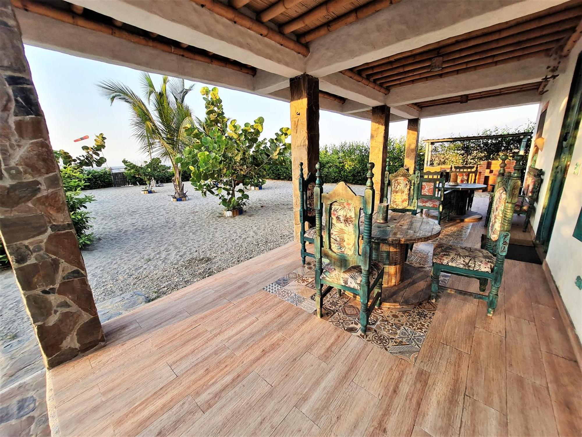 Eco-Hotel Chevere Beach Puebloviejo Buitenkant foto